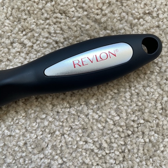 NWT Revlon Paddle Brush, Black Hair Brush Straight and Smooth - Picture 3 of 5